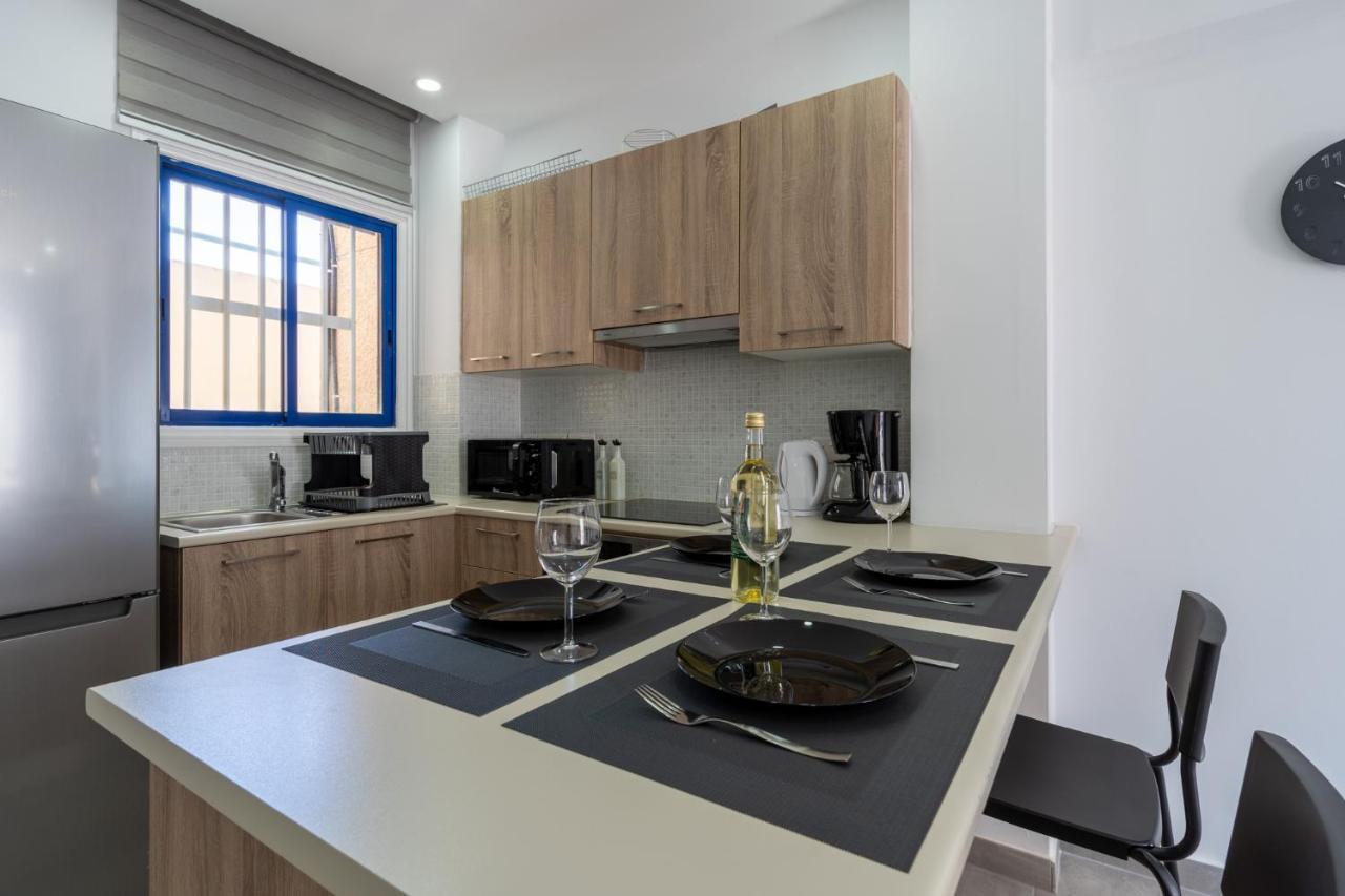 Odyssey - Captivating 2-Bedroom Retreat In Lárnaka Eksteriør bilde