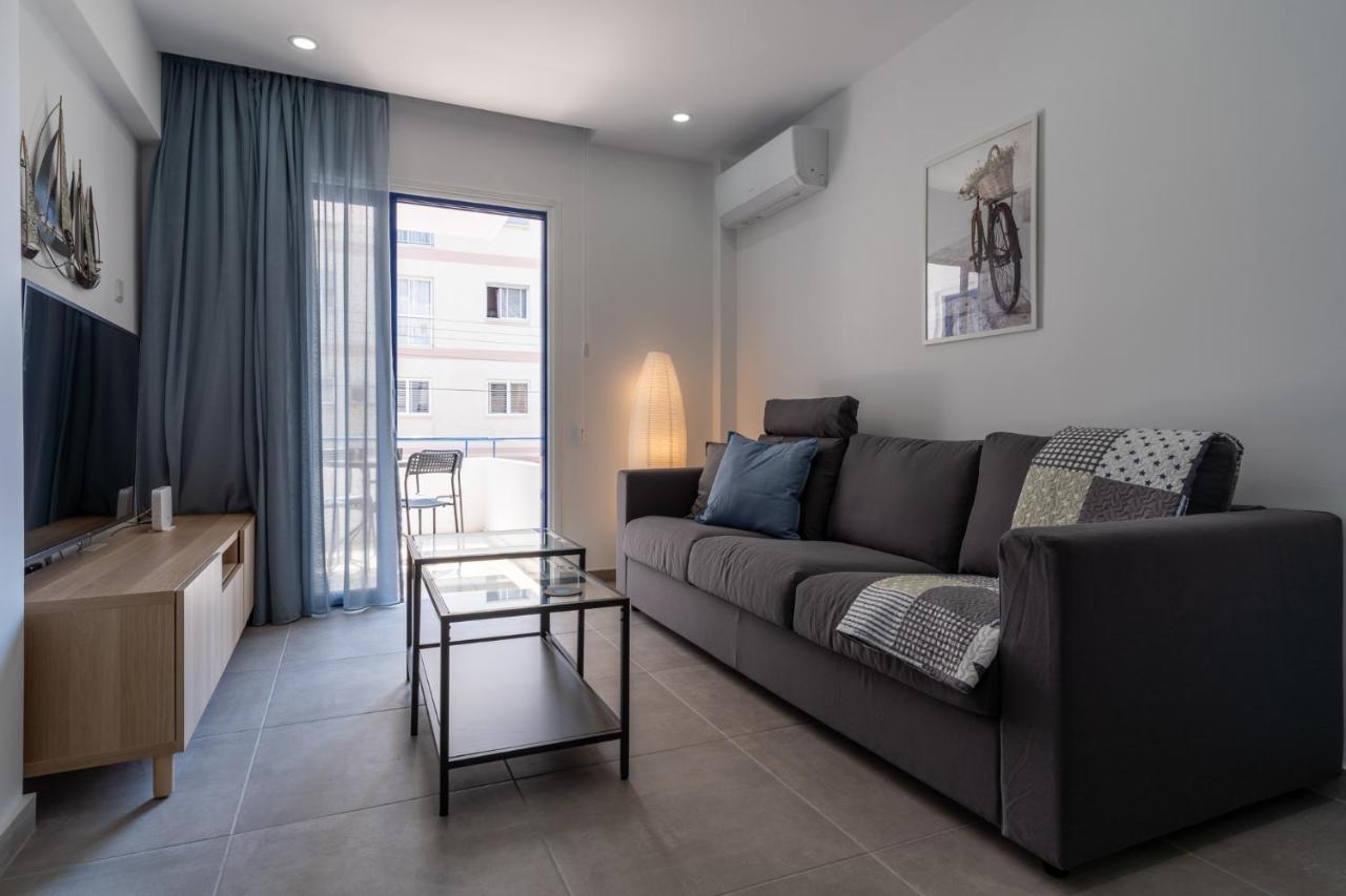 Odyssey - Captivating 2-Bedroom Retreat In Lárnaka Eksteriør bilde