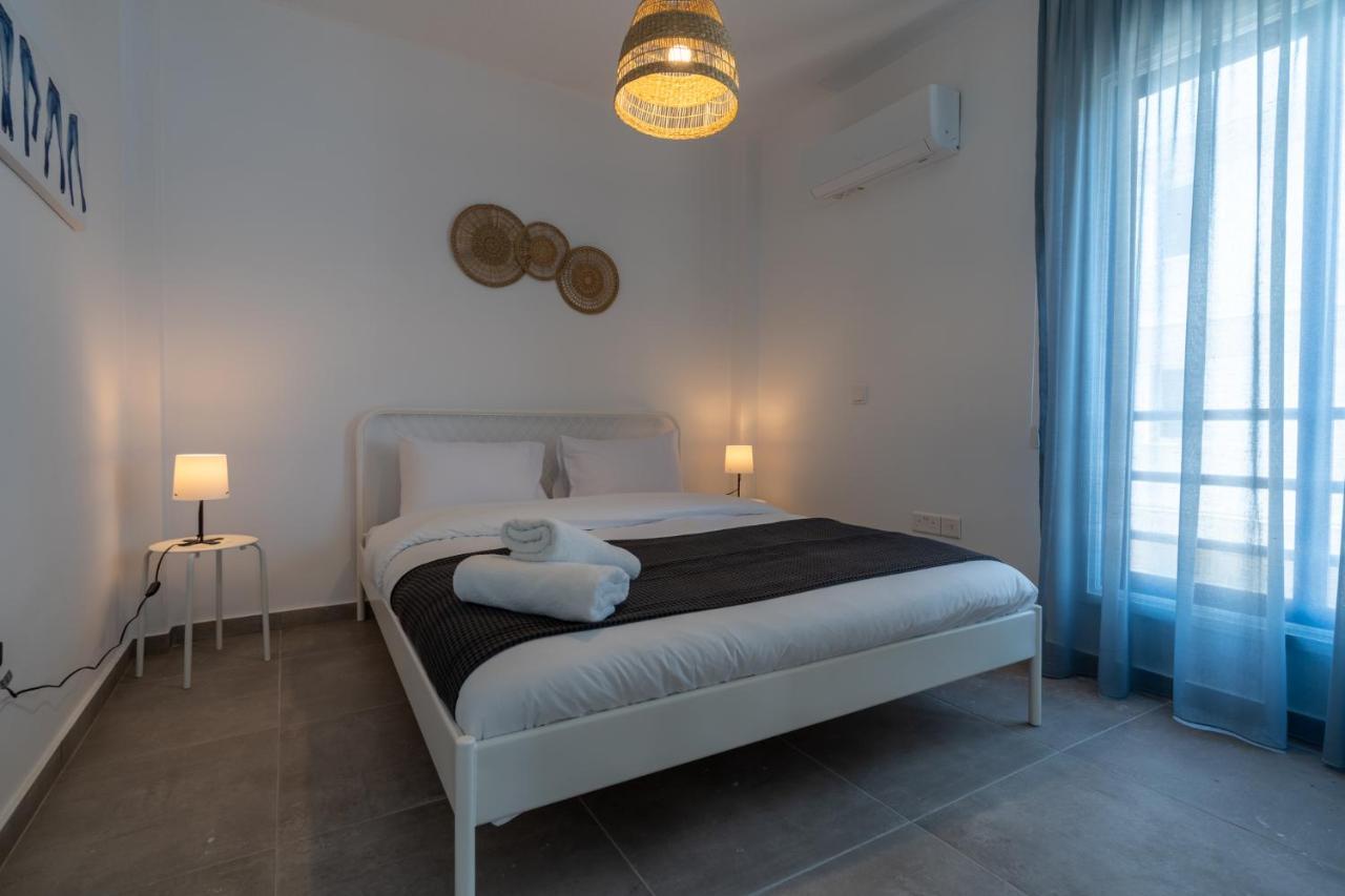 Odyssey - Captivating 2-Bedroom Retreat In Lárnaka Eksteriør bilde
