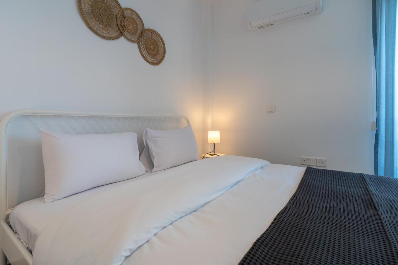 Odyssey - Captivating 2-Bedroom Retreat In Lárnaka Eksteriør bilde