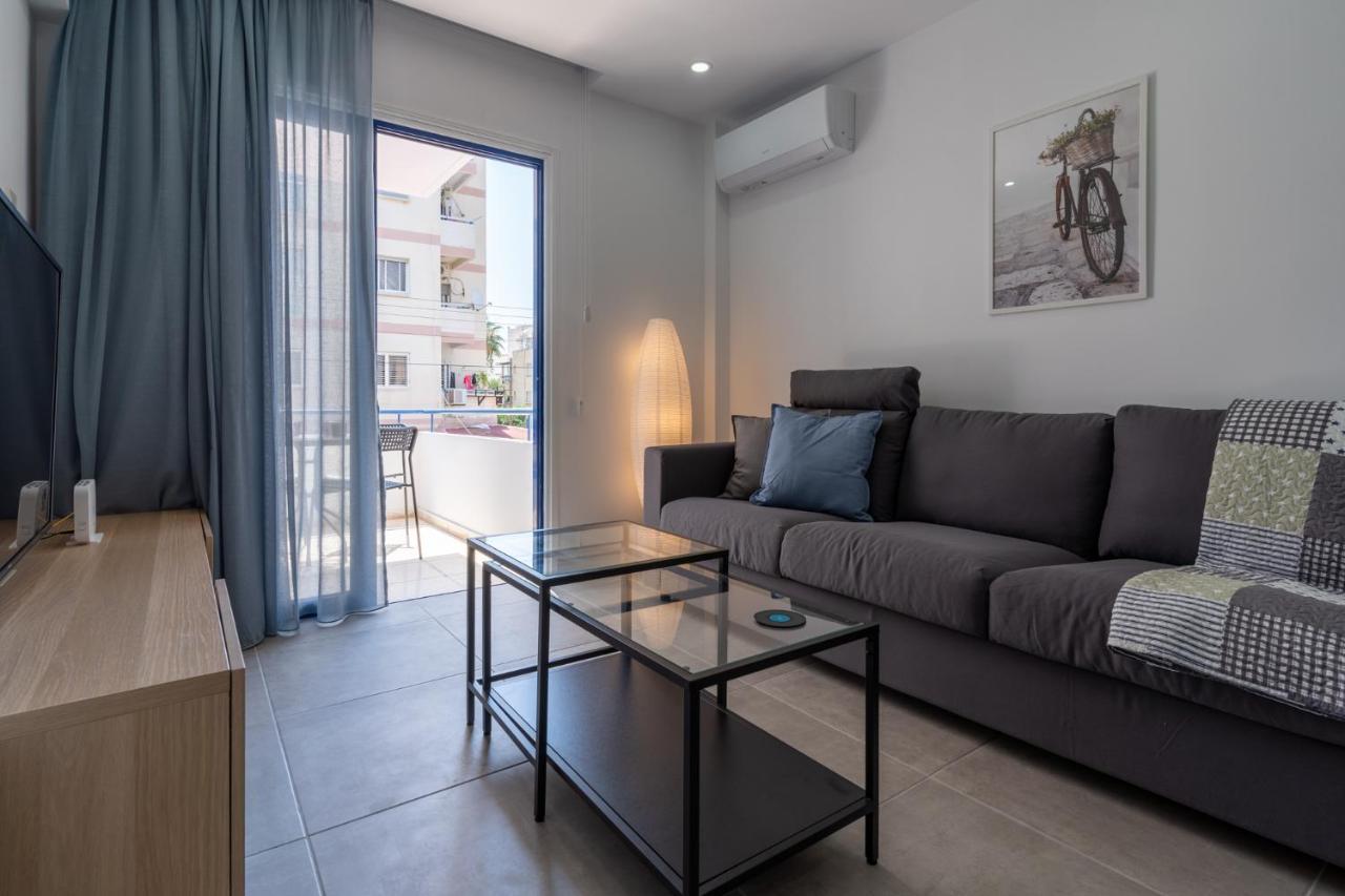 Odyssey - Captivating 2-Bedroom Retreat In Lárnaka Eksteriør bilde